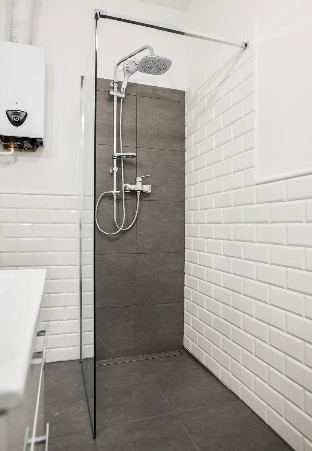 Apartament Delux 2 Legnica Ul. Kominka 16 Διαμέρισμα Εξωτερικό φωτογραφία