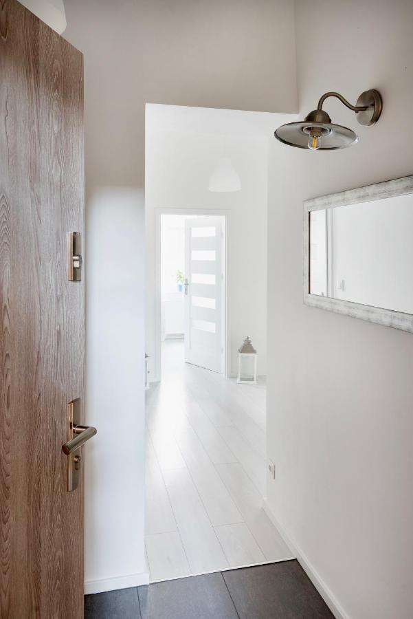 Apartament Delux 2 Legnica Ul. Kominka 16 Διαμέρισμα Εξωτερικό φωτογραφία